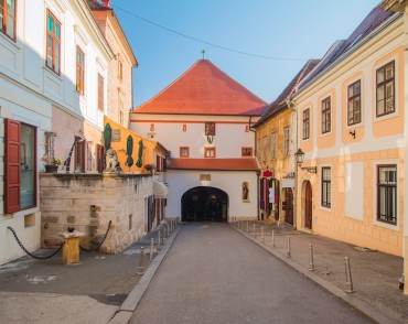 Kamenita vrata